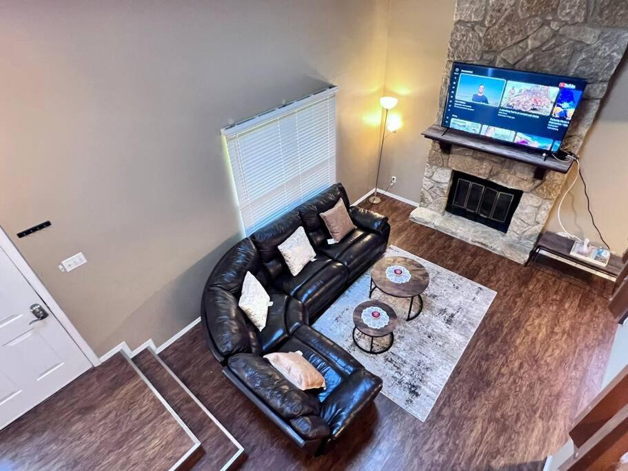 페어본 The Cozy Townhouse Wpafb & Wsu 아파트 외부 사진